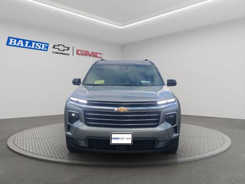 New 2026 Chevrolet Traverse LT w/ Sun and Wheel Package image 3