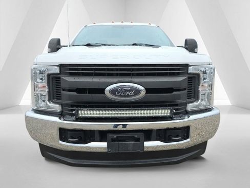 Used 2019 Ford F350 XL w/ XL Value Package image 2