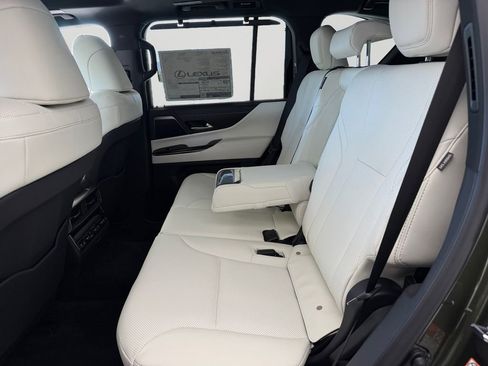 New 2026 Lexus LX 700h Luxury AWD/4WD image 12