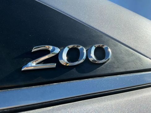 Used 2014 Chrysler 200 Touring image 19