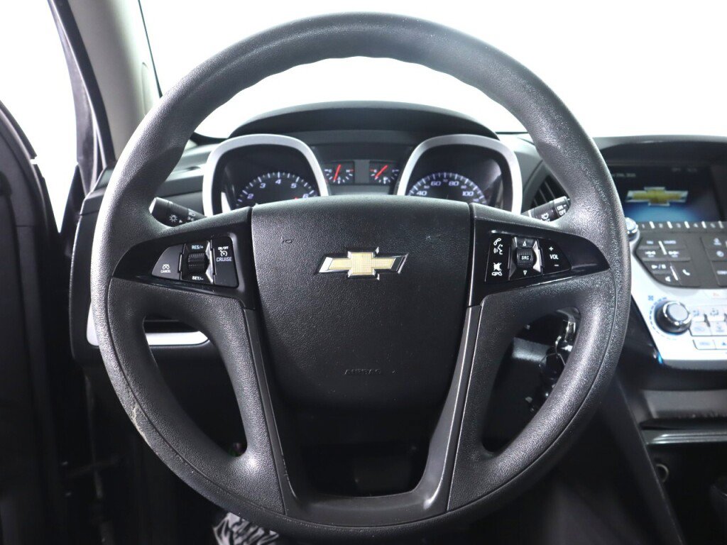 Used 2016 Chevrolet Equinox LS AWD/4WD image 10