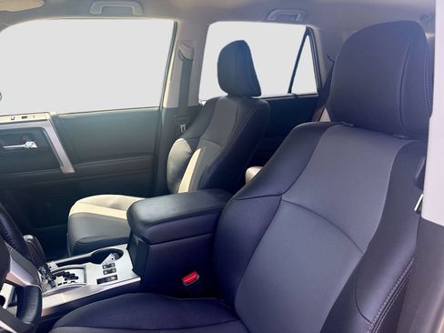 Used 2024 Toyota 4Runner SR5 Premium AWD/4WD image 19