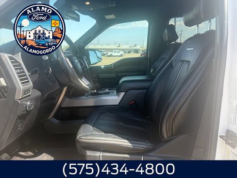 Used 2017 Ford F150 Platinum w/ Equipment Group 701A Luxury AWD/4WD image 9