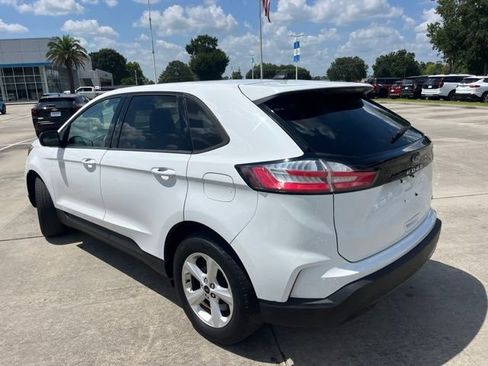 Used 2023 Ford Edge SE AWD/4WD image 4