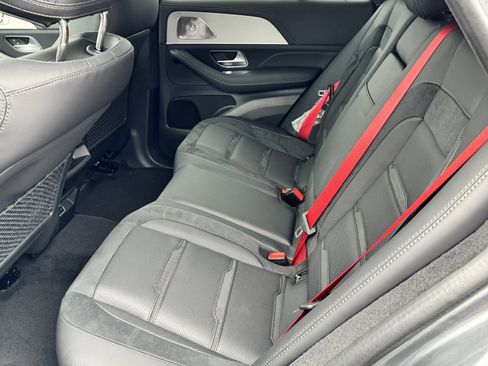 Used 2024 Mercedes-Benz GLE 63 AMG S image 22