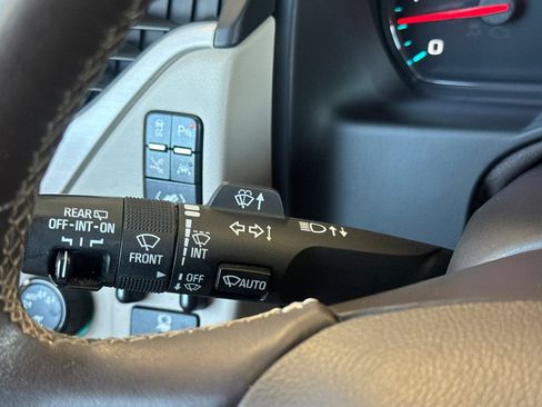 Used 2017 GMC Yukon Denali w/ Open Road Package AWD/4WD image 35