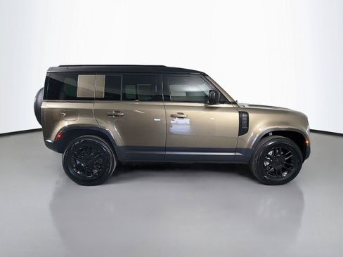 New 2026 Land Rover Defender 110 S AWD/4WD image 4