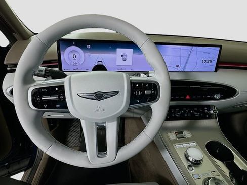 New 2026 Genesis GV70 2.5T Advanced AWD/4WD image 10