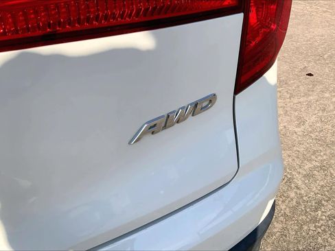 Used 2017 Honda Pilot EX-L image 9