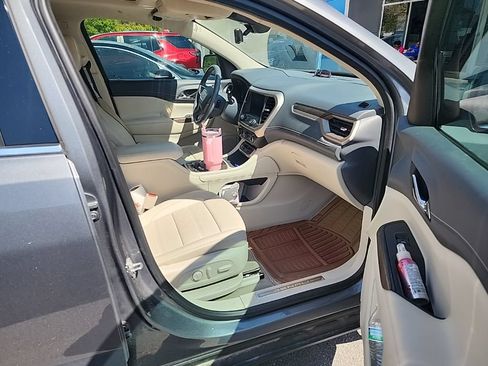 Used 2021 GMC Acadia Denali w/ Denali Ultimate Package AWD/4WD image 15
