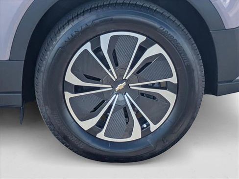 New 2025 Chevrolet Blazer EV LT image 9