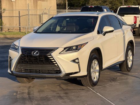 Used 2016 Lexus RX 350 FWD w/ Premium Package image 5
