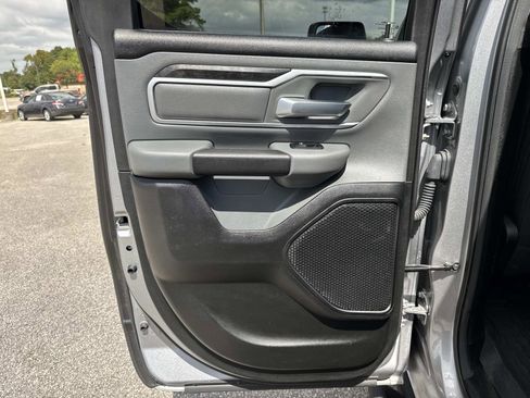 Used 2021 RAM 1500 Big Horn image 16