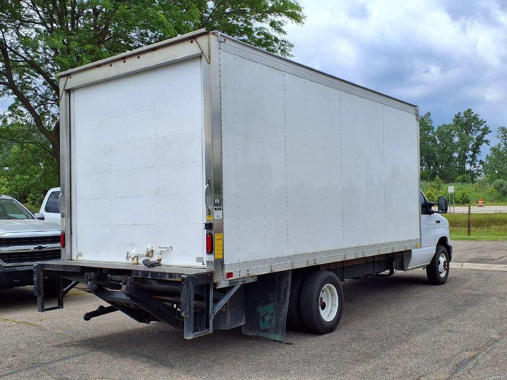 Used 2022 Ford E-350 and Econoline 350 Super Duty w/ Power Windows & Locks Group RWD image 4