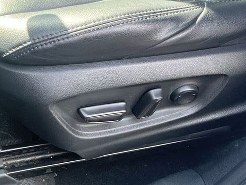 Used 2023 Toyota Corolla Cross XSE w/ Convenience Package image 26