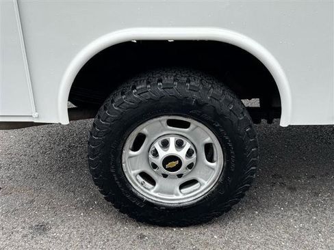 Used 2015 Chevrolet Silverado 2500 W/T w/ WT Convenience Package AWD/4WD image 36