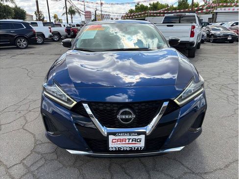 Used 2023 Nissan Maxima SV w/ Floor Mat Group FWD image 17