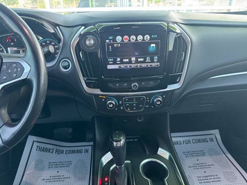 Used 2019 Chevrolet Traverse Premier AWD/4WD image 11