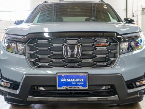 Used 2023 Honda Passport TrailSport image 3
