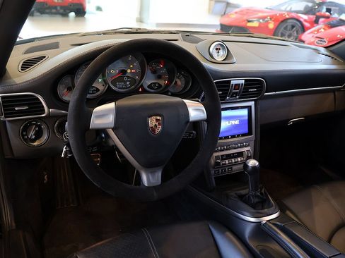 Used 2005 Porsche 911 Carrera S RWD image 6