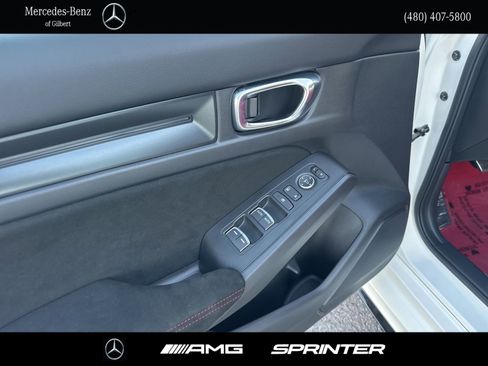 Used 2023 Honda Civic Type R image 12