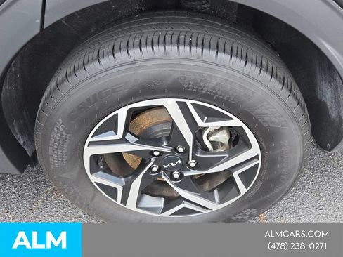 Used 2025 Kia Sportage LX AWD/4WD image 11