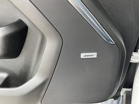 Used 2025 Chevrolet Tahoe High Country image 26