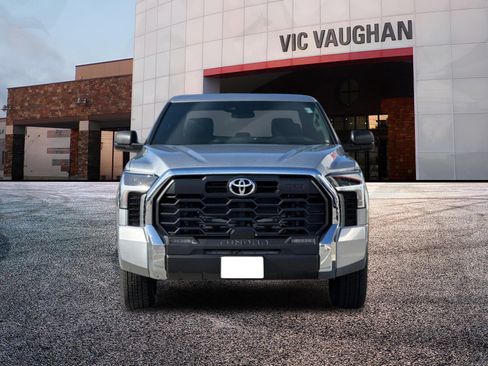New 2026 Toyota Tundra SR5 AWD/4WD image 8