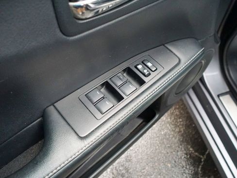 Used 2014 Lexus ES 300h image 18