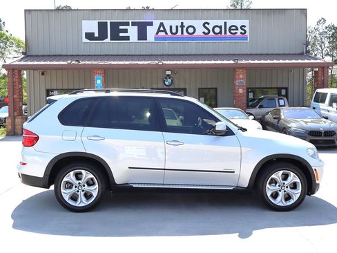 Used 2013 BMW X5 xDrive50i image 8