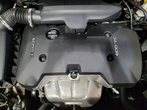 Used 2015 Chevrolet Malibu LT image 30