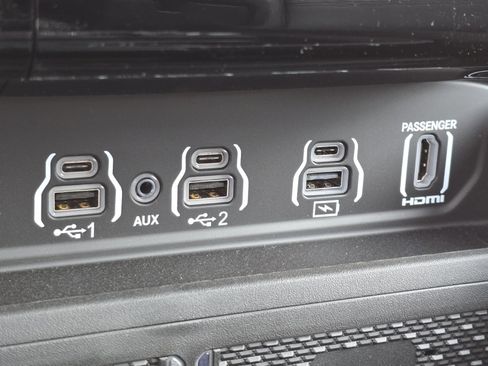 New 2026 RAM 3500 Limited image 7