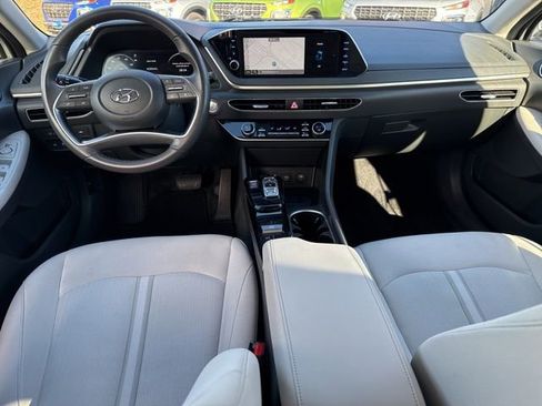 Certified 2023 Hyundai Sonata SEL w/ Convenience Package image 4