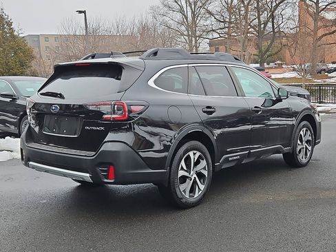 Used 2020 Subaru Outback Limited image 6