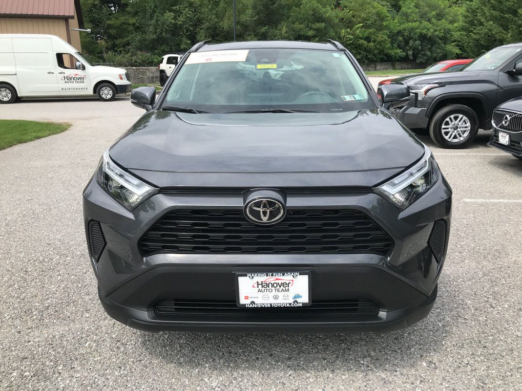 Certified 2025 Toyota RAV4 XLE AWD/4WD image 3