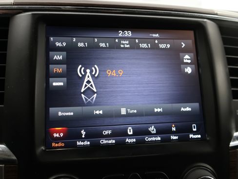 Used 2018 RAM 3500 Laramie image 48