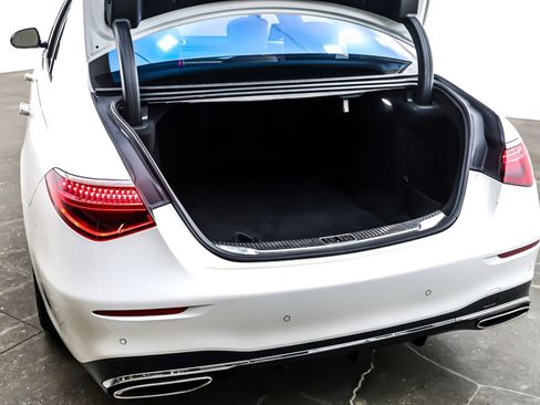 Certified 2023 Mercedes-Benz S 580 4MATIC Sedan image 25