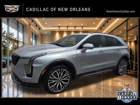 Used 2024 Cadillac XT4 Sport FWD image 3