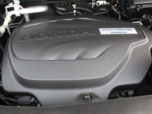 Used 2016 Honda Pilot Elite image 32