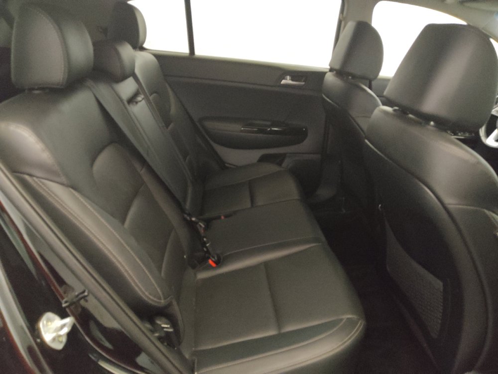 Used 2022 Kia Sportage EX AWD/4WD image 19