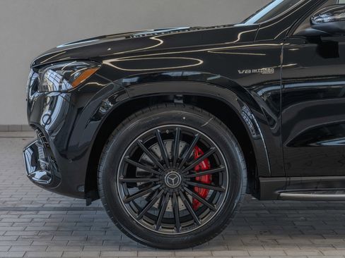 New 2026 Mercedes-Benz GLS 63 AMG 4MATIC image 4