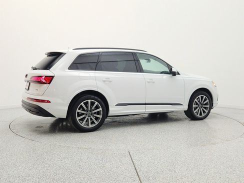 Used 2022 Audi Q7 2.0T Premium Plus w/ Premium Plus Package AWD/4WD image 5