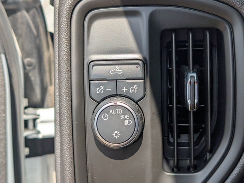 Certified 2023 Chevrolet Silverado 1500 Custom RWD image 24
