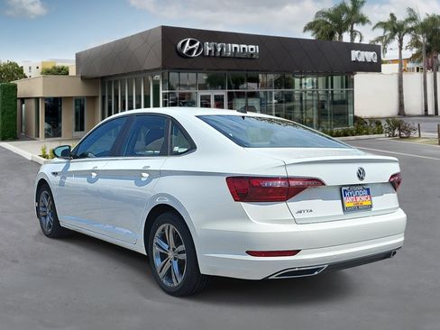 Used 2020 Volkswagen Jetta R-Line FWD image 5