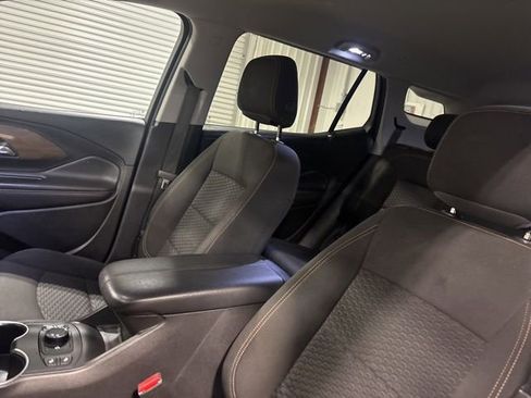 Used 2019 GMC Terrain SLE w/ Driver Convenience Package image 18
