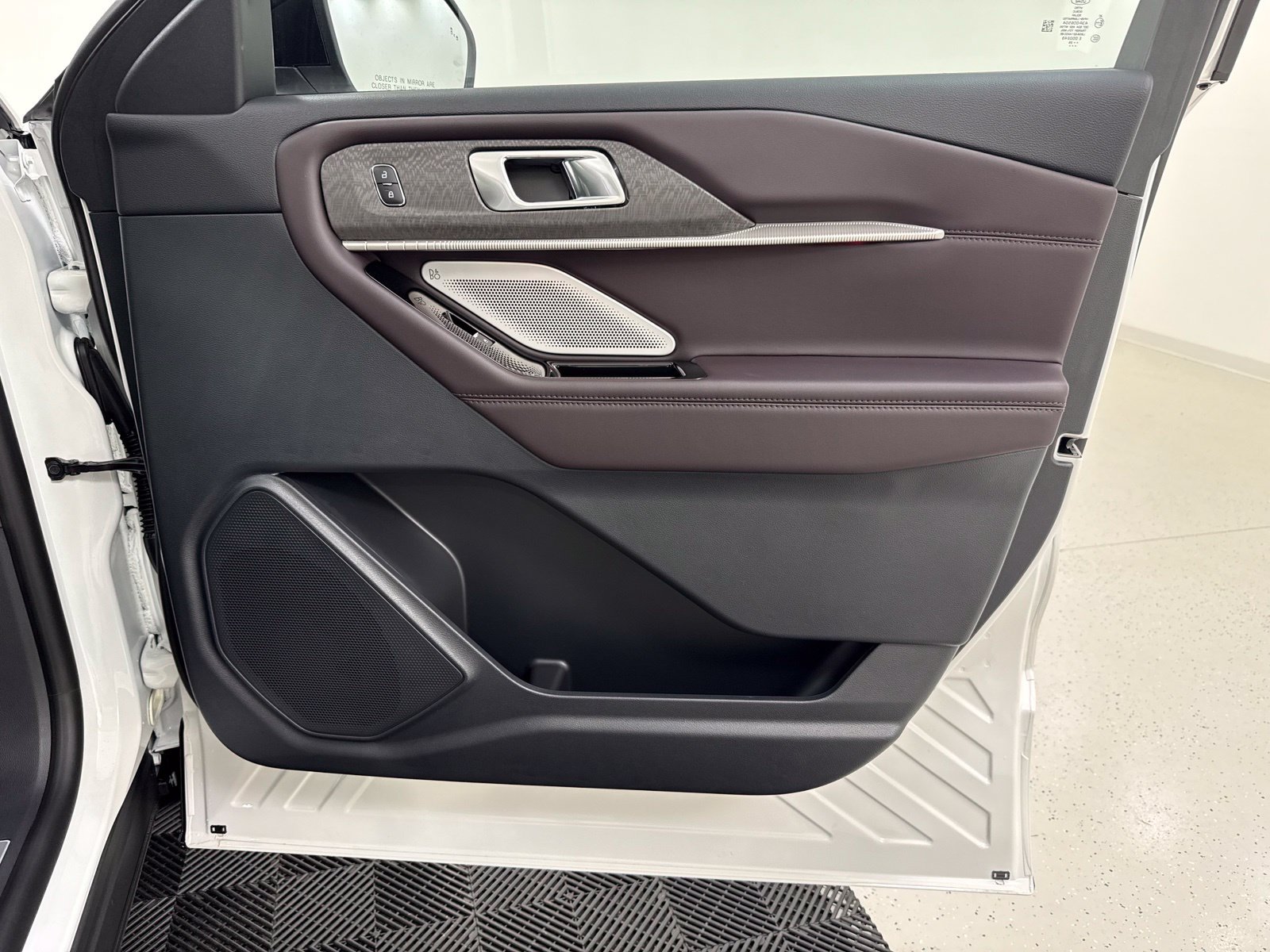 New 2026 Ford Explorer Platinum RWD image 36