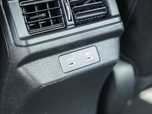 Used 2025 Honda Accord SE image 28