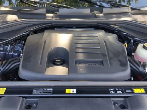 Certified 2025 Land Rover Range Rover Sport Autobiography image 14