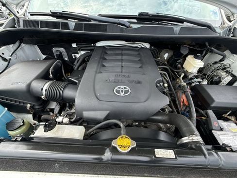 Used 2013 Toyota Tundra 2WD Double Cab w/ Tow Pkg image 25
