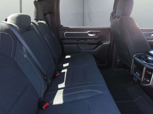 Used 2020 RAM 1500 Big Horn AWD/4WD image 11
